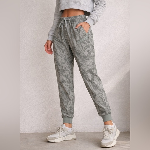Cali Sport Pants - Cali Sport Gray Marble Print Joggers Size M Zip Pocket Athleisure Pants